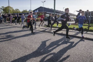 Skolernes Motionsdag - børn løber motionsløb
