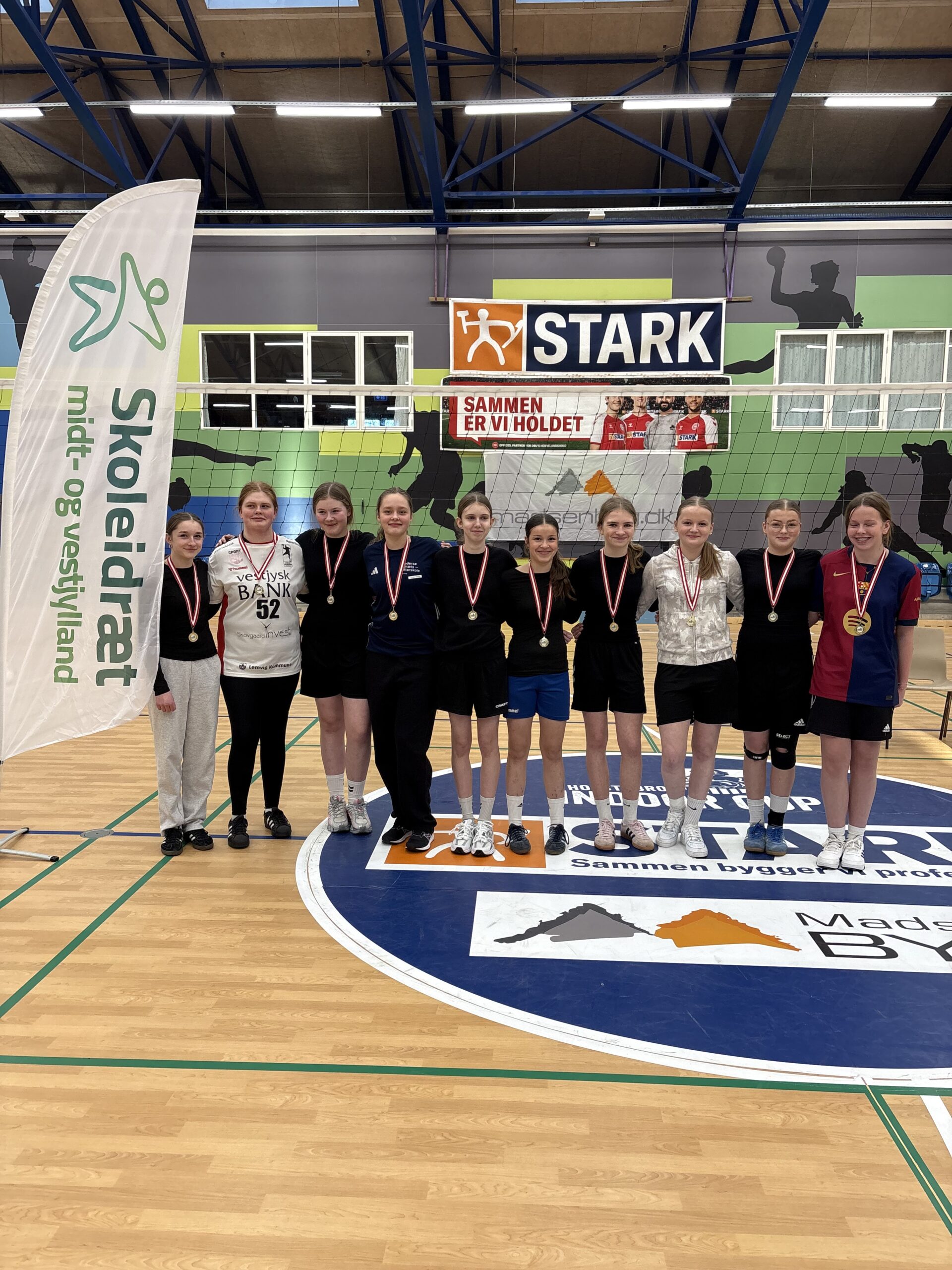 Holdbillede af pigerne